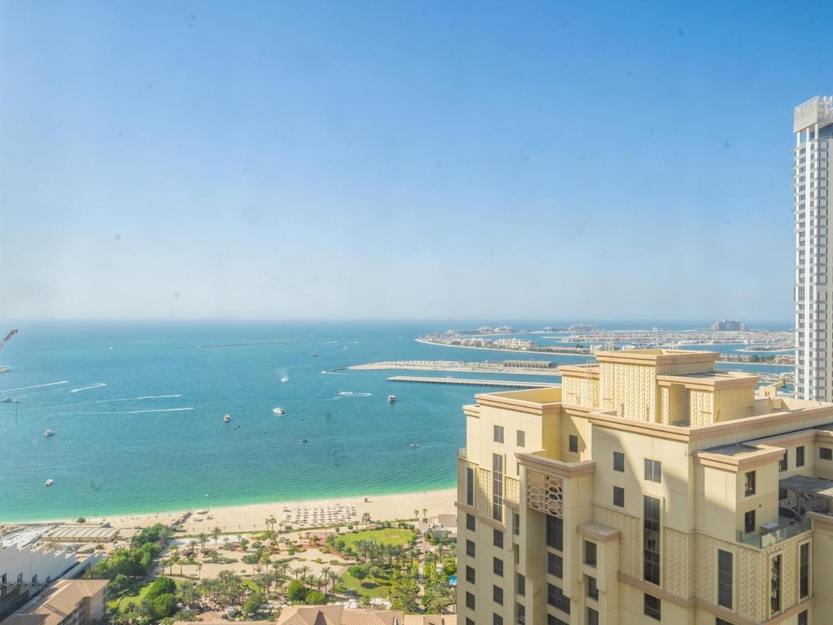 Luxury Waterfront Apartment With Beach Access Dubai Exterior photo