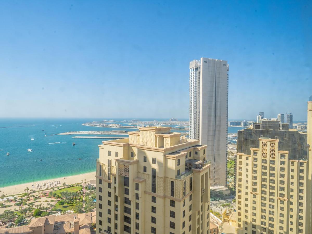 Luxury Waterfront Apartment With Beach Access Dubai Exterior photo